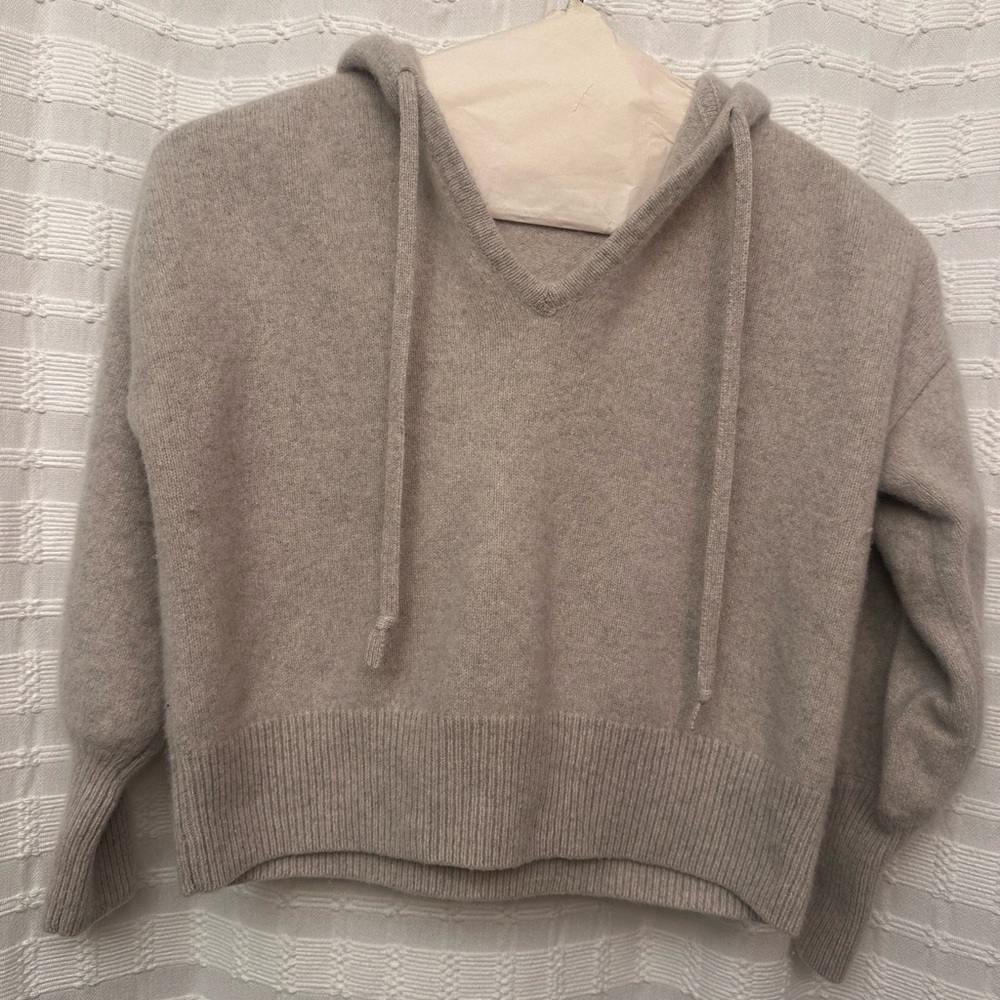 Madewell Women's V-Neck Gray Sweater